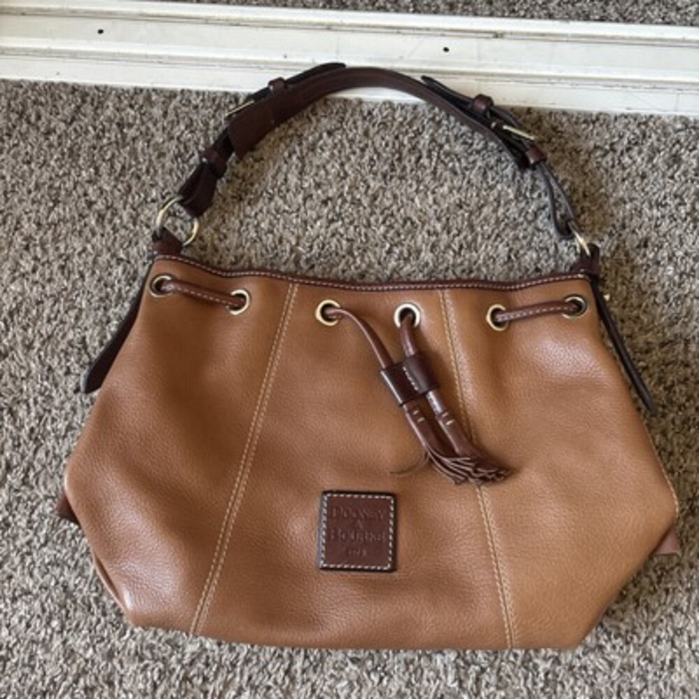 Dooney & Bourke Large Leather Drawstring Handbag - Buttery Soft Great Condition!
